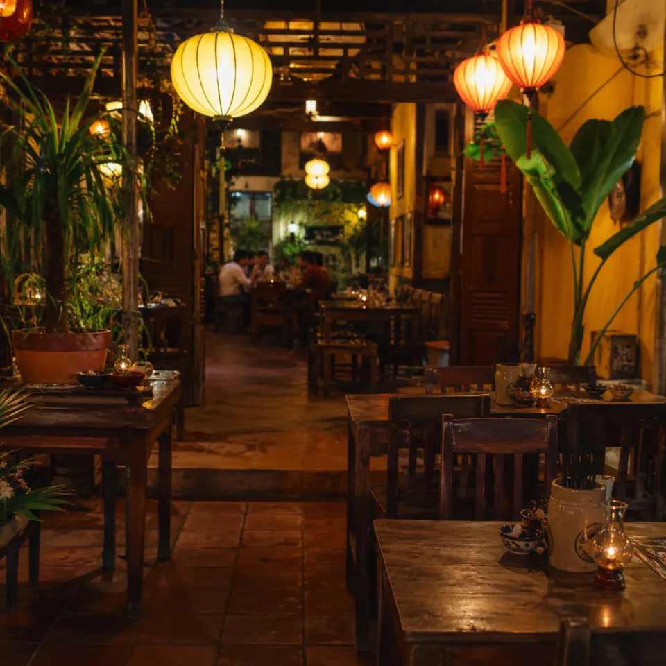 Phở bò nước dùng hầm xương
